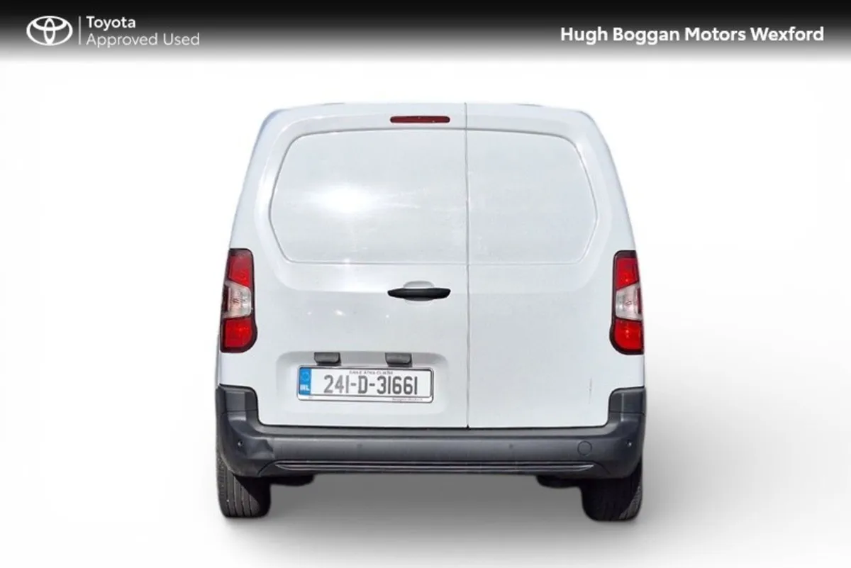 Toyota Proace City 1.5 GX SWB 650KG, VAN IN MINT C - Image 4