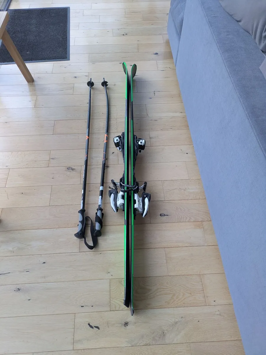 Völkl Skis mens 161 cm in perfect condition - Image 2
