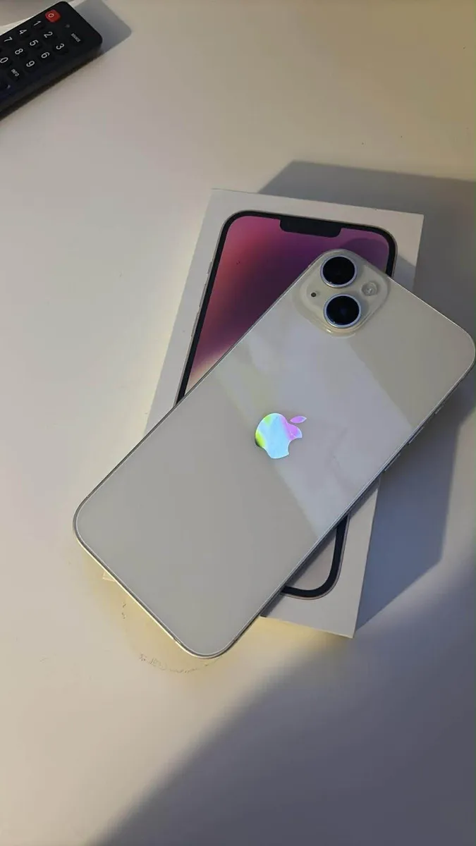 iPhone 14 Plus sim free 128GB with box - Image 1