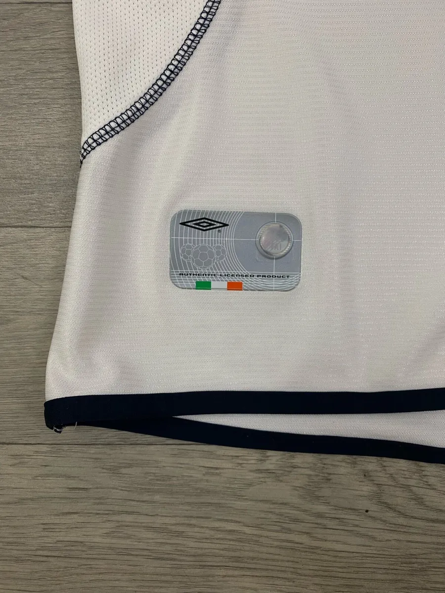 Vintage 2001 Umbro Ireland Away Jersey Shirt XL - Image 3