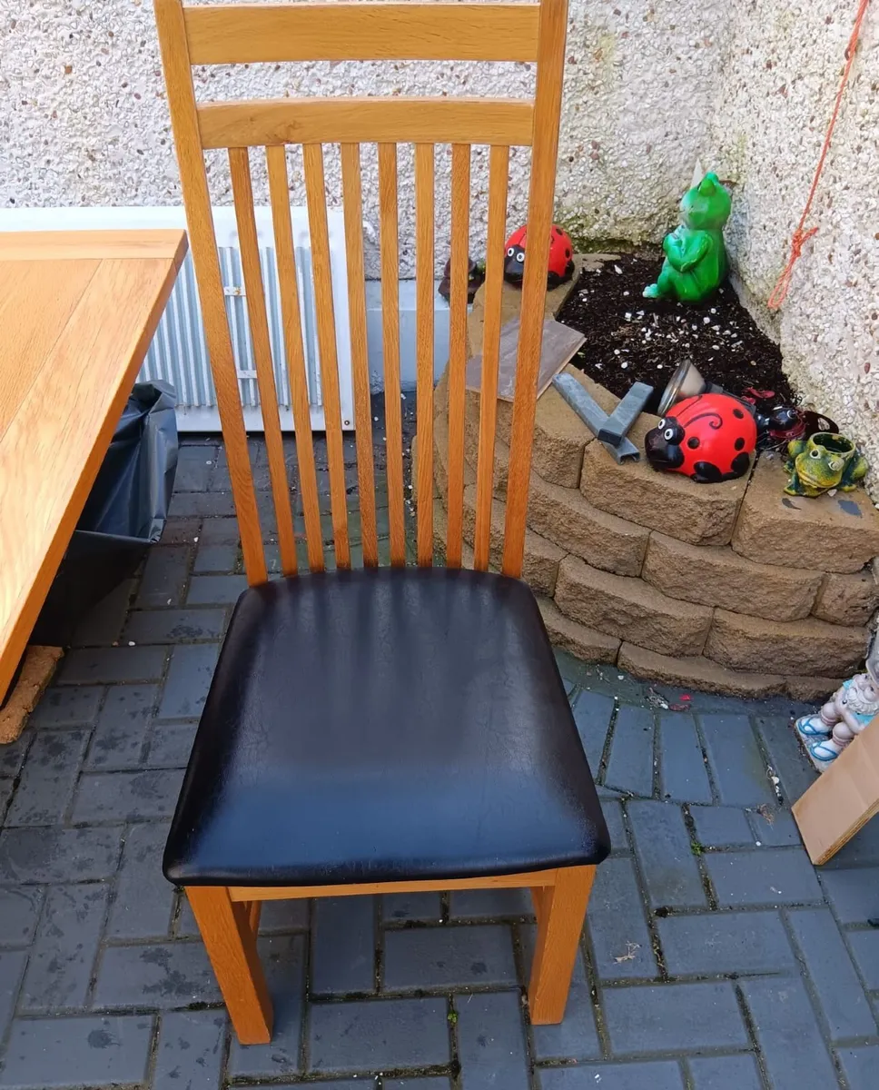 Dining Table and 6 Chairs - Image 3