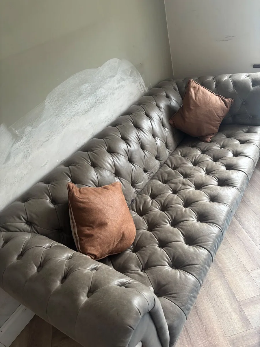 Sofa - Image 2