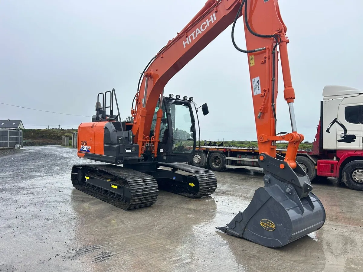 ✅2020 Hitachi ZX130LCN-6 💯 - Image 3