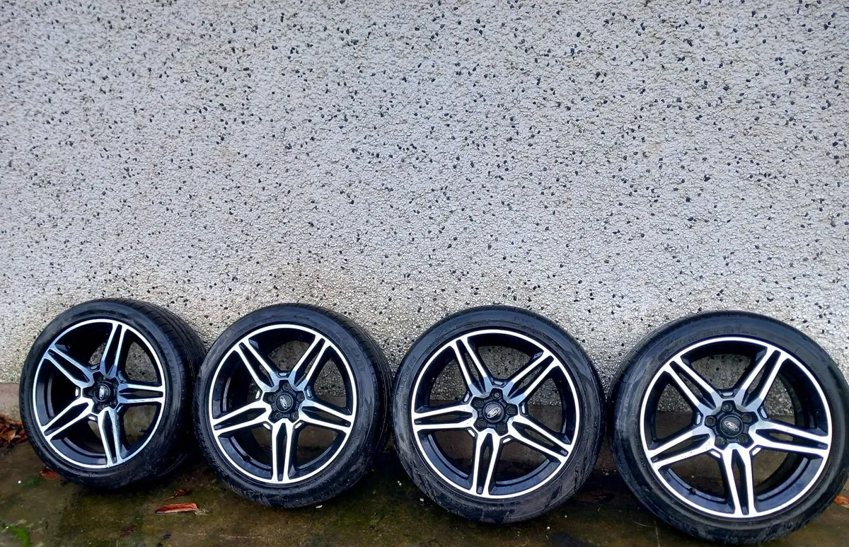 OEM Kuga ST-Line Alloys 19inch 5x108 - Image 1