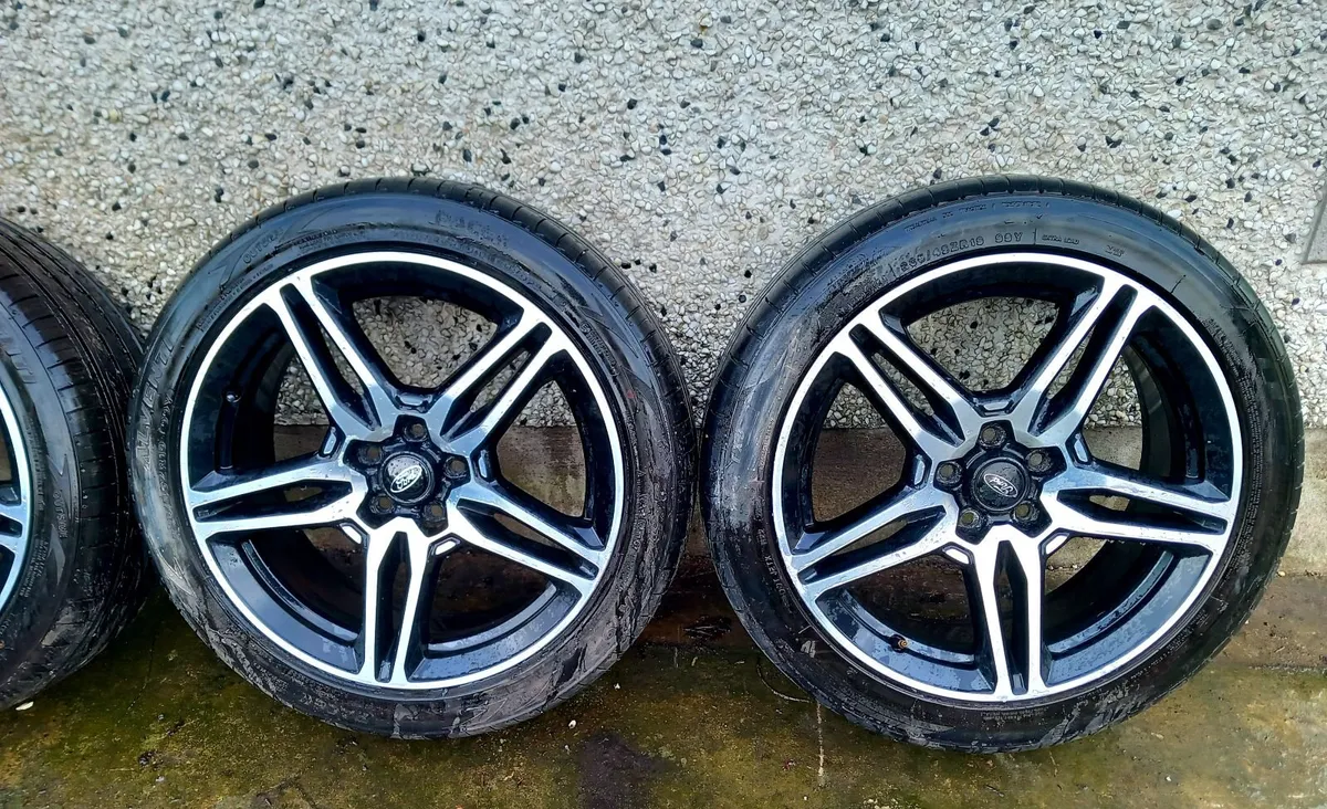 OEM Kuga ST-Line Alloys 19inch 5x108 - Image 3