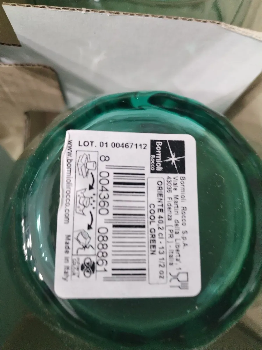 New boxed Set 6 Italian Glasses. Cool Green - Image 4