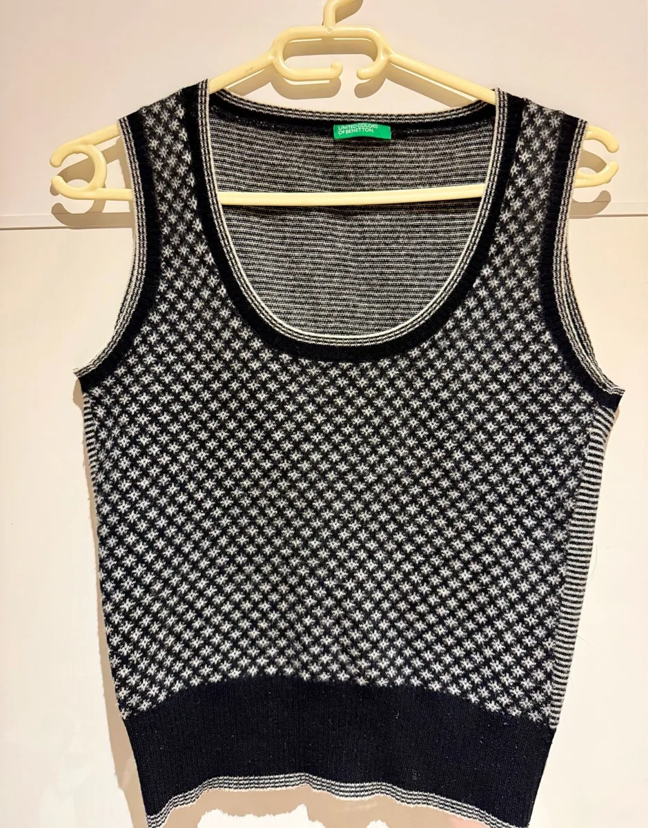 sweater vest - Image 1