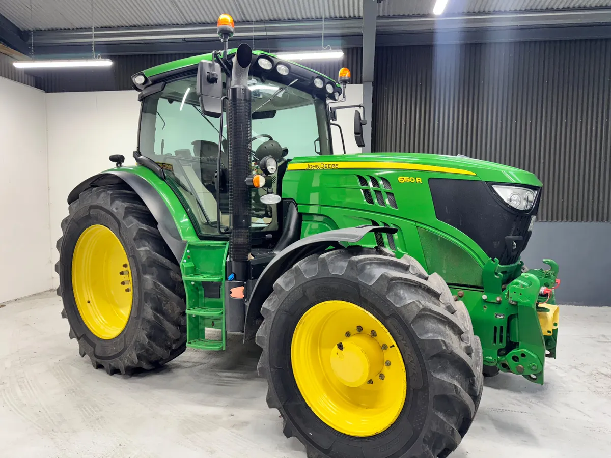 2015 John Deere 6150R - Image 1