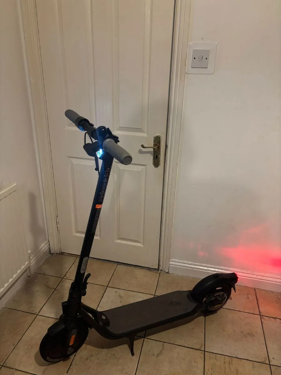 Used Ninebot Segway F25E - Image 1