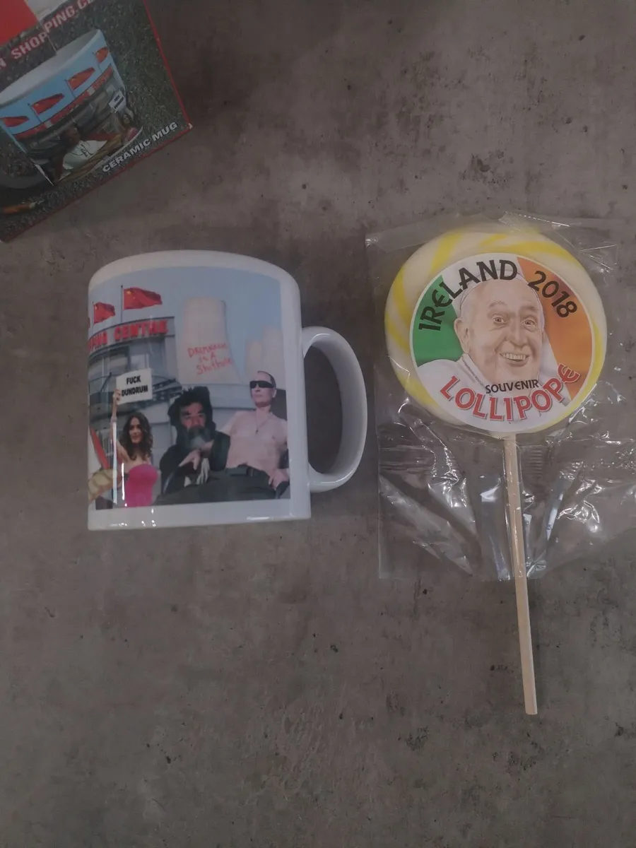 Pope Francis Ireland 2018. Dublin Satirical bundl - Image 2