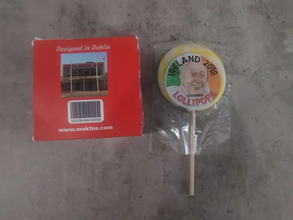 Pope Francis Ireland 2018. Dublin Satirical bundl - Image 4
