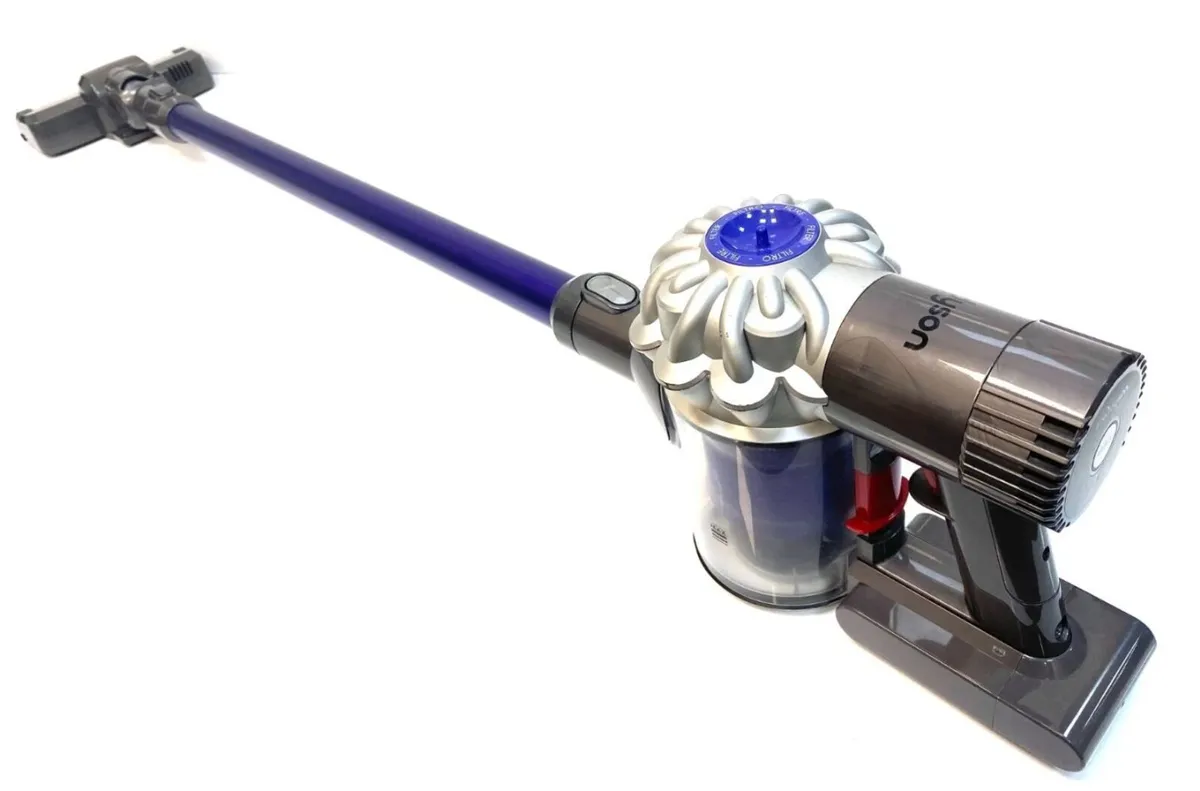Dyson V6 Cordless Stick Vacuum Cleaner