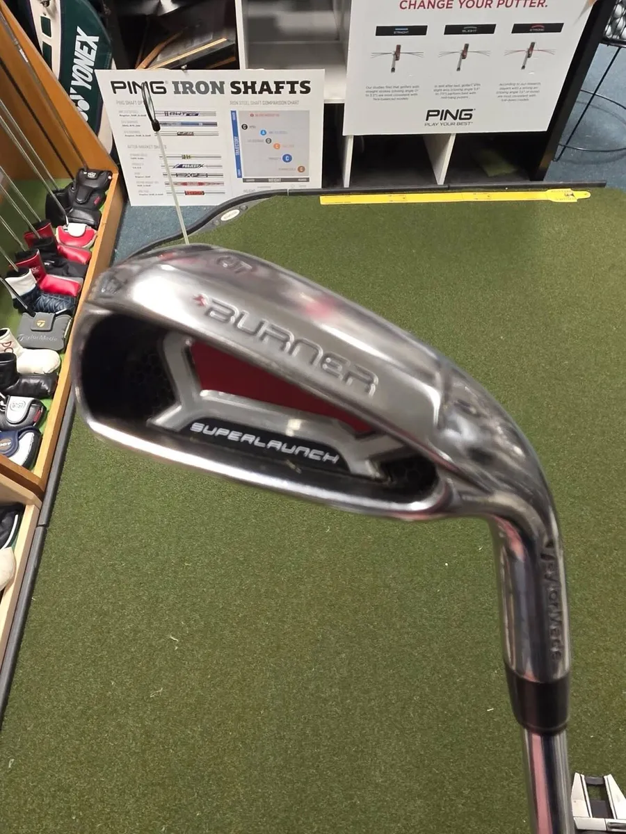 Taylormade Burner Superlaunch Irons - Image 2