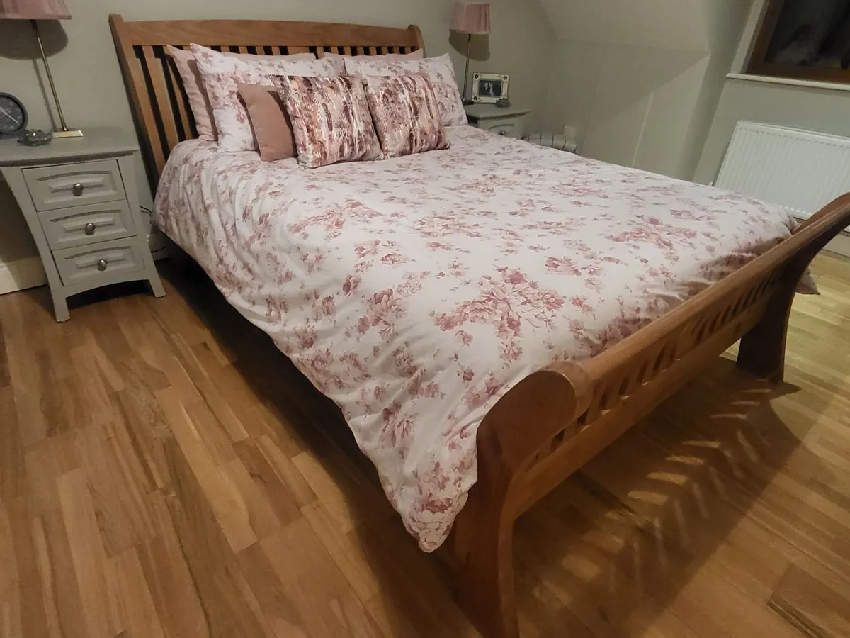 King size bed + Mattress - Image 3