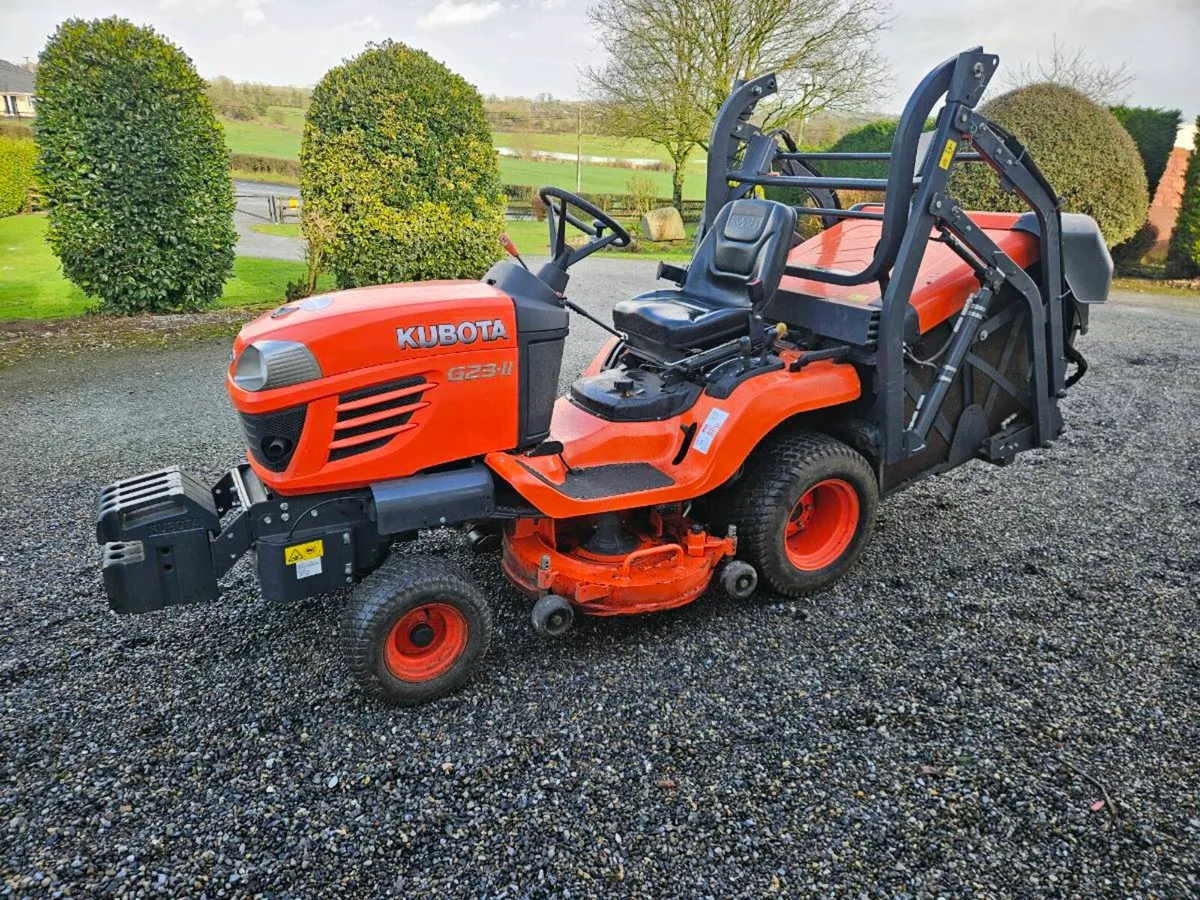 2020 Kubota G23 high dump - Image 2