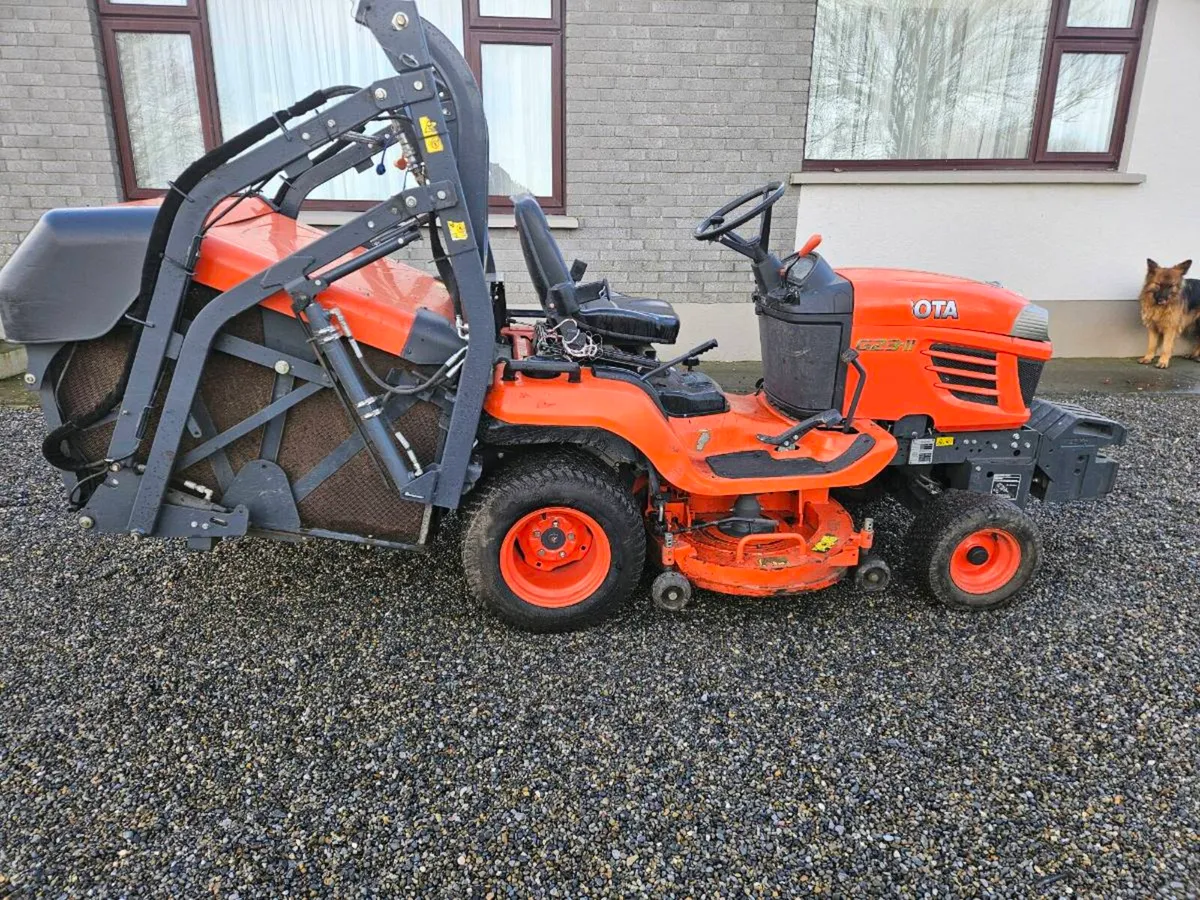 2020 Kubota G23 high dump - Image 3