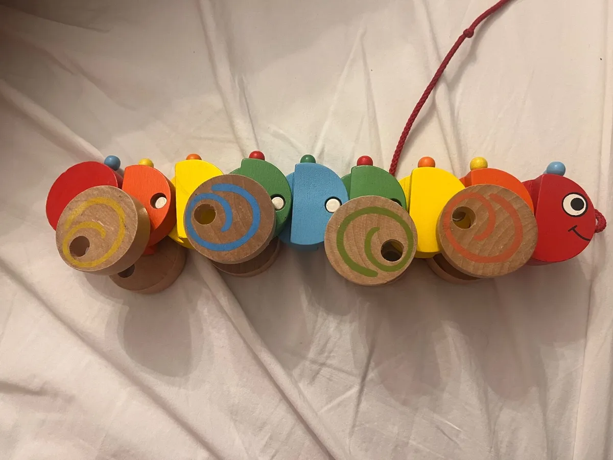 Wooden Wiggly caterpillar pull along Toy - Image 2