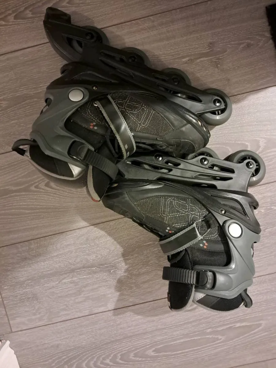 Roller blades - Image 1