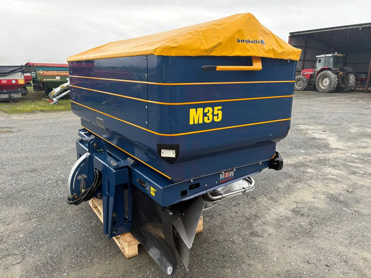 Fertiliser Spreader - Image 3