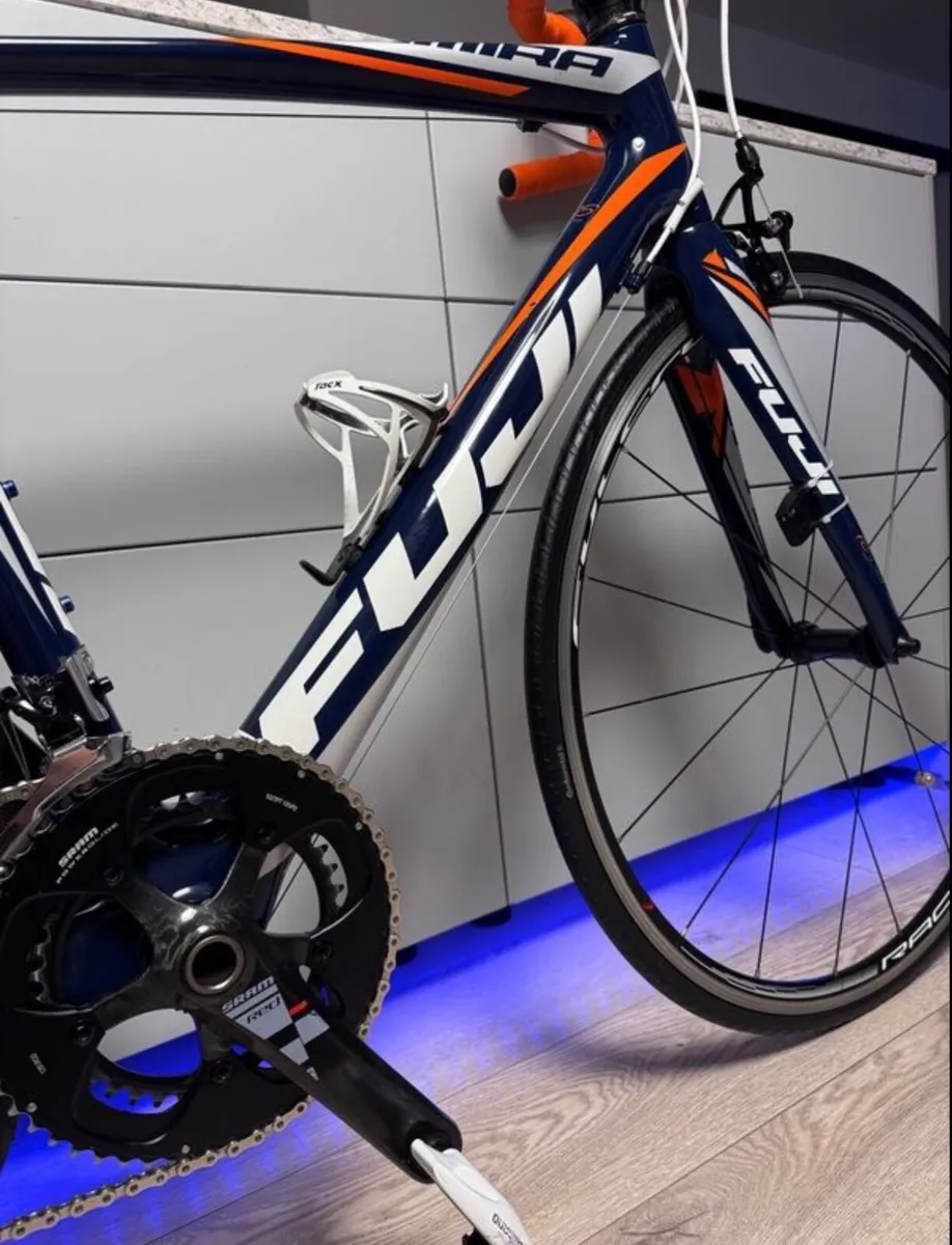 FUJI Altamira SL Full Carbon Road Bike - Image 3