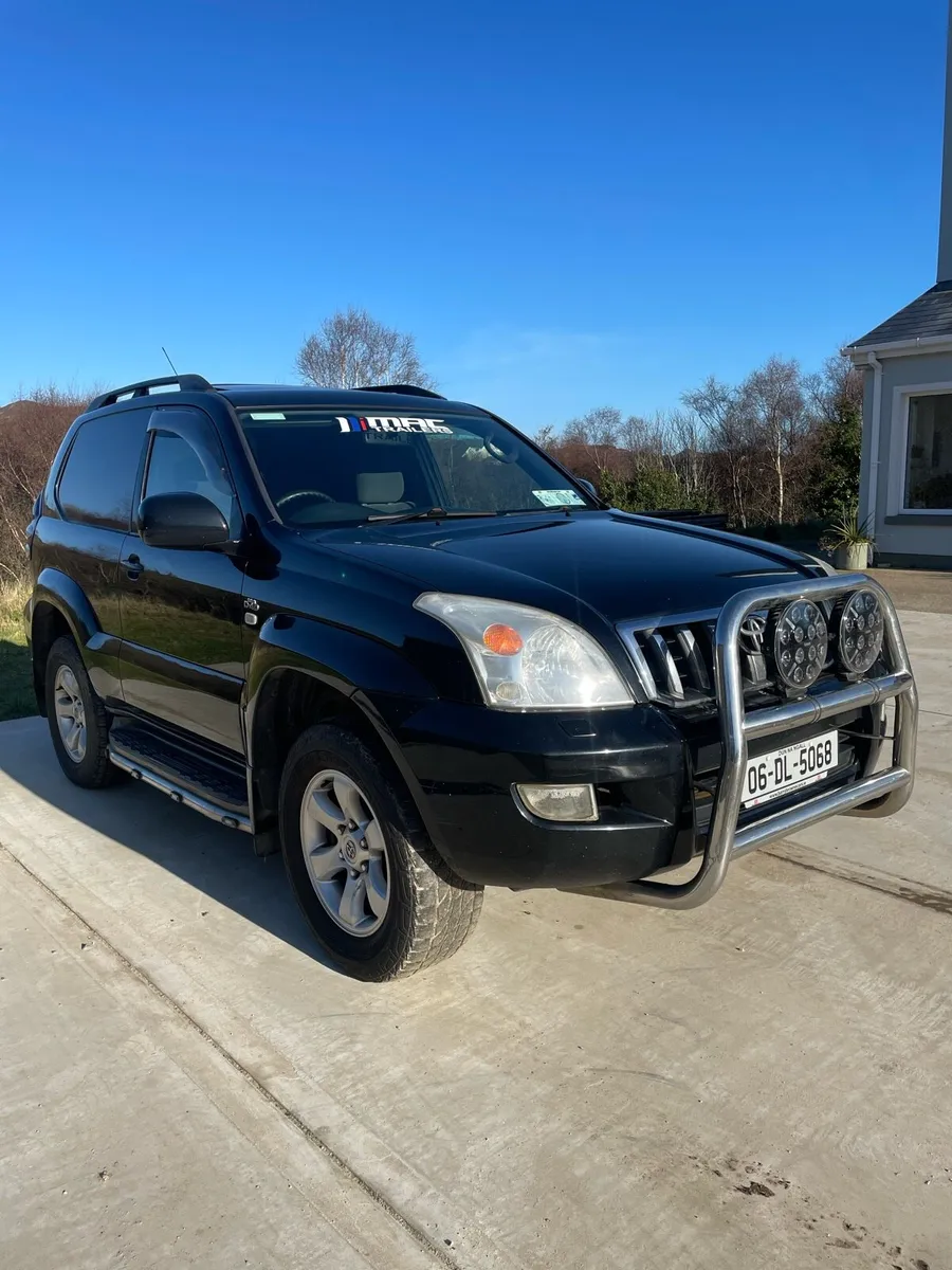 2006 toyota landcruiser - Image 1