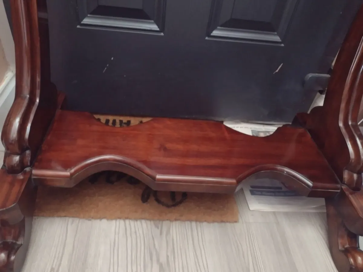 Large beautiful solid mahogany dress mirror - Image 2