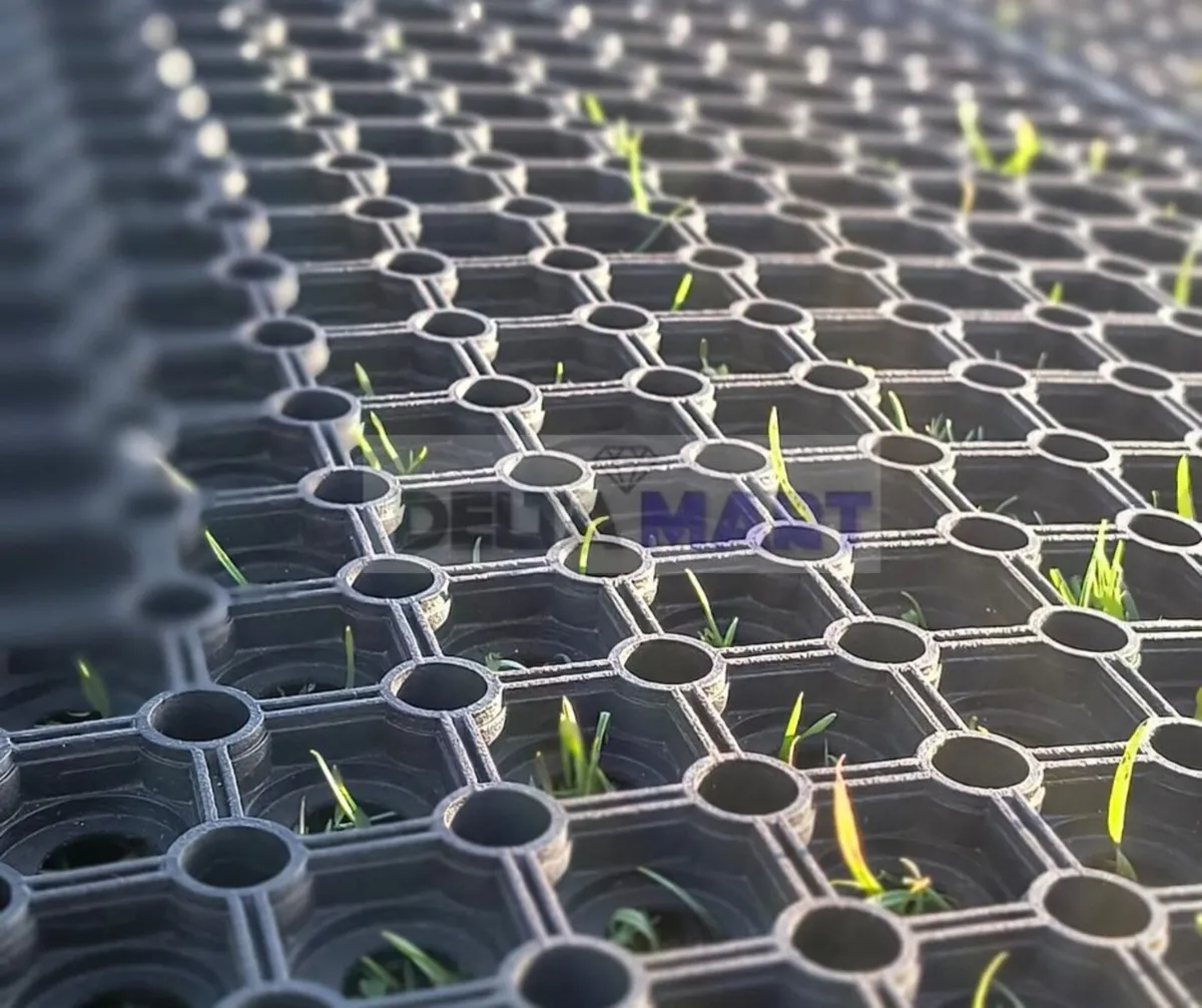 22mm Grass Protection Mat – 1m x 1.5m – Heavy Duty - Image 1