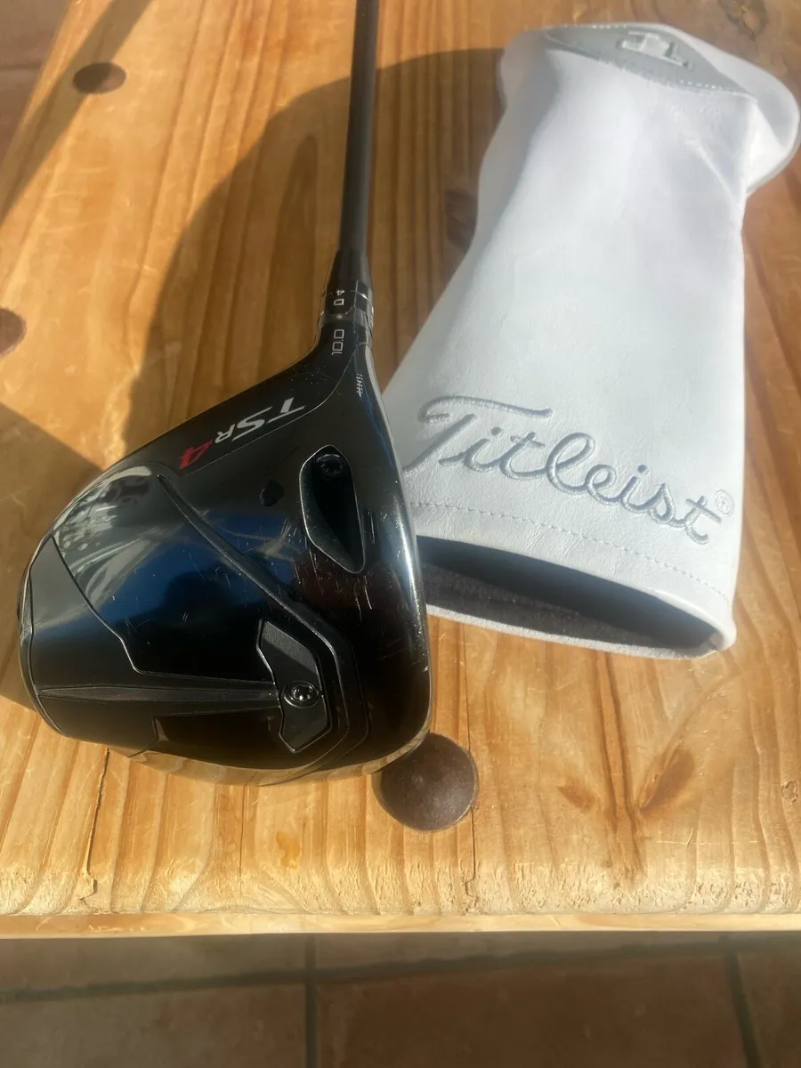 Left Hand Titliest TSR4 Driver - Image 1