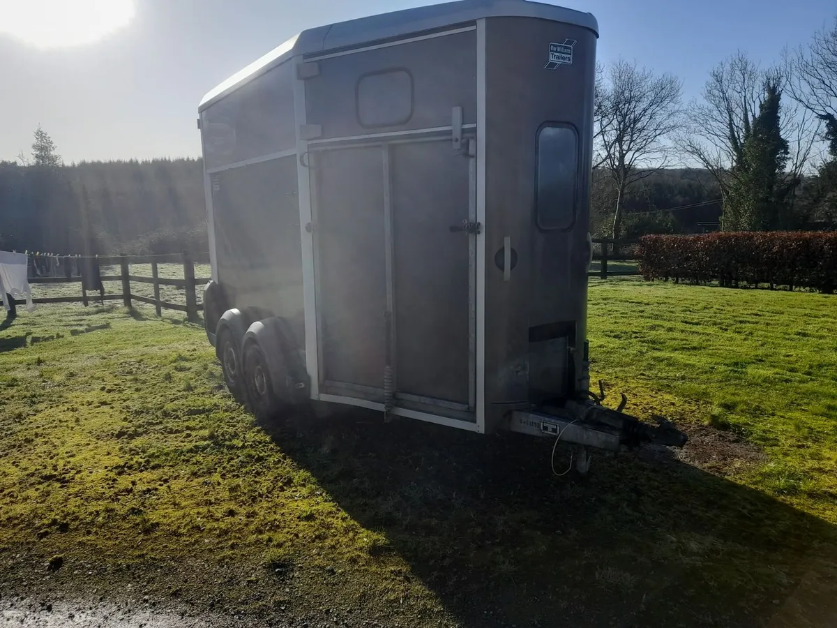 Horse box IFOR Williams 511 - Image 4