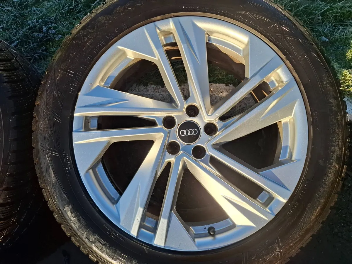 20" Genuine Audi Q7 S Line Alloys with tyres - Image 2