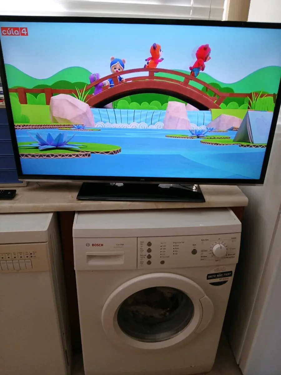 Jvc 40 inch Smart hdmi tv. - Image 4