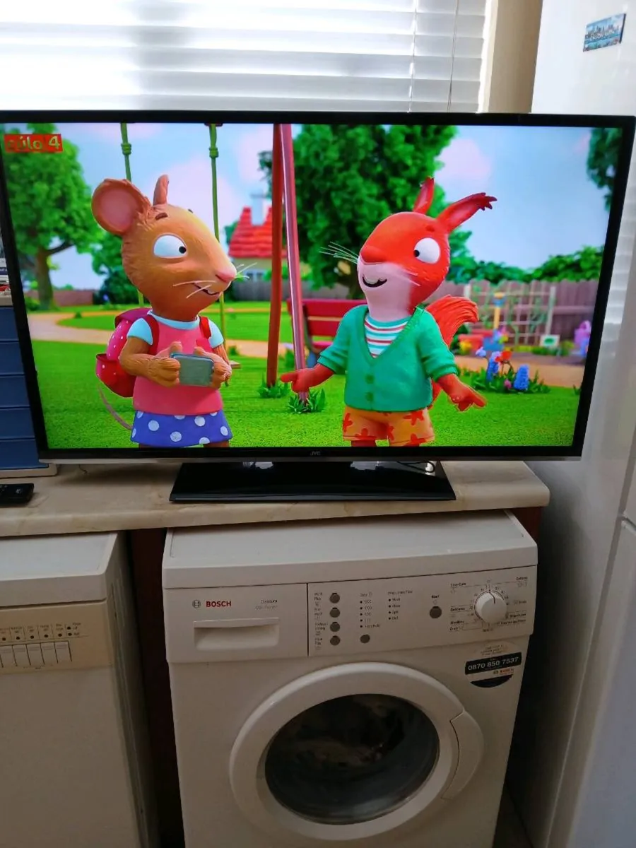 Jvc 40 inch Smart hdmi tv. - Image 1