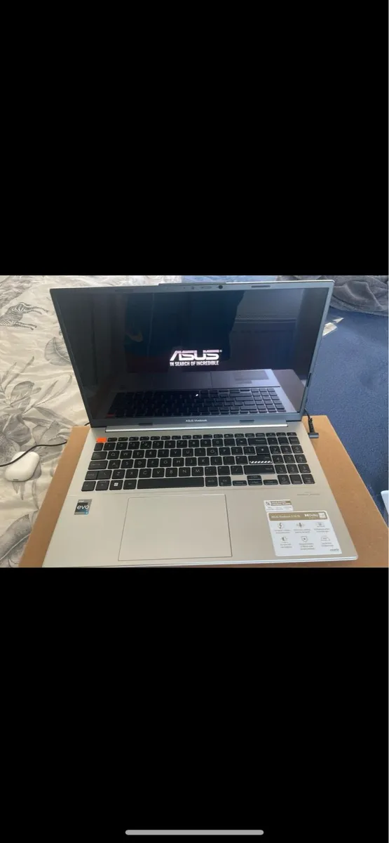 Laptop ASUS Vivobook S15 S5504VN-L1060W - Image 2