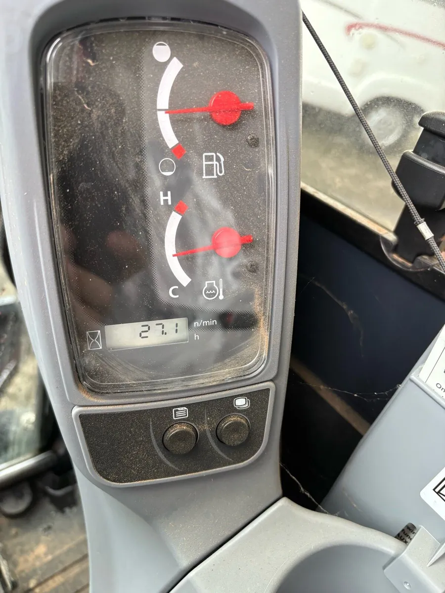 26 Kubota 27-4 unused Brand new !! - Image 4