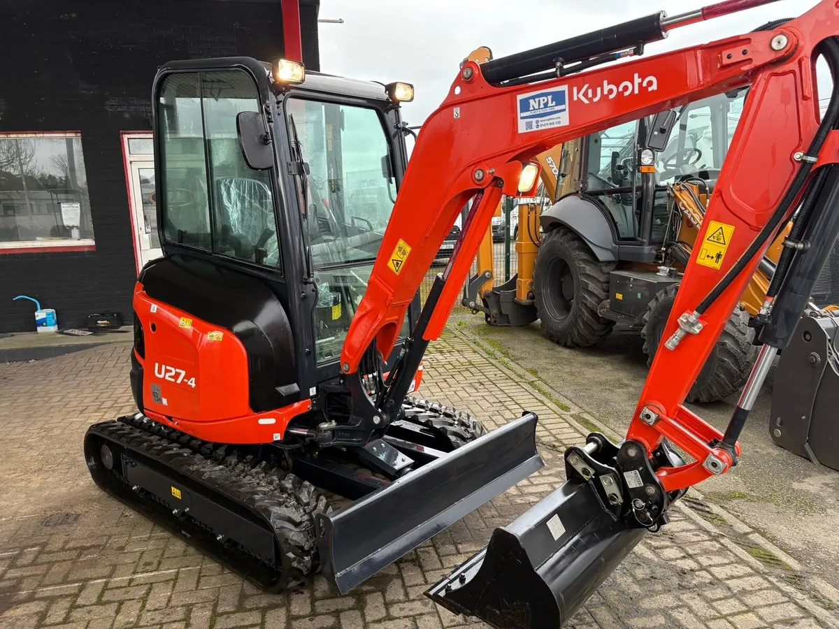 26 Kubota 27-4 unused Brand new !! - Image 1