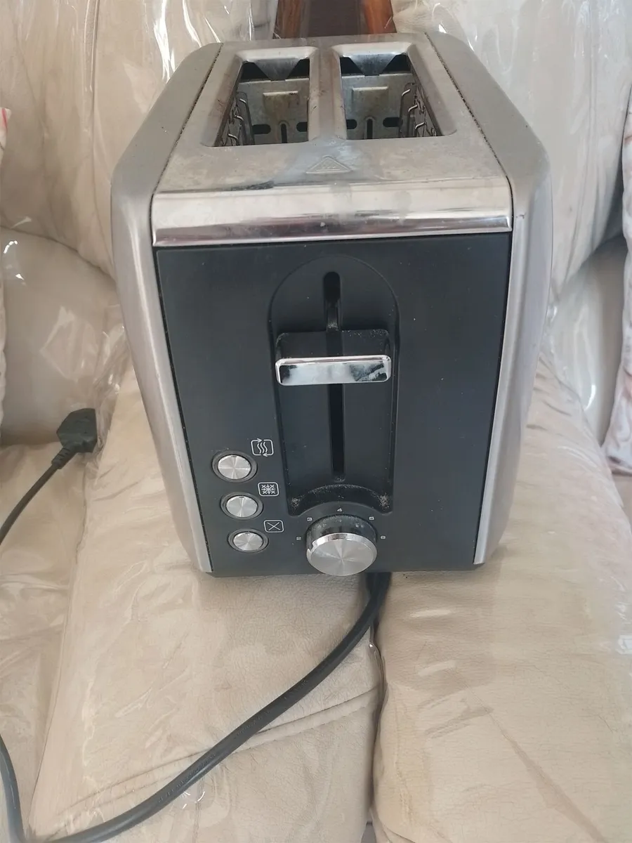 Toaster - Image 2