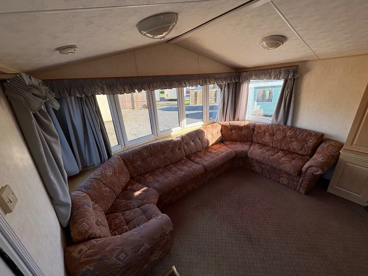 Willerby Westmorland 35x12 - Image 2