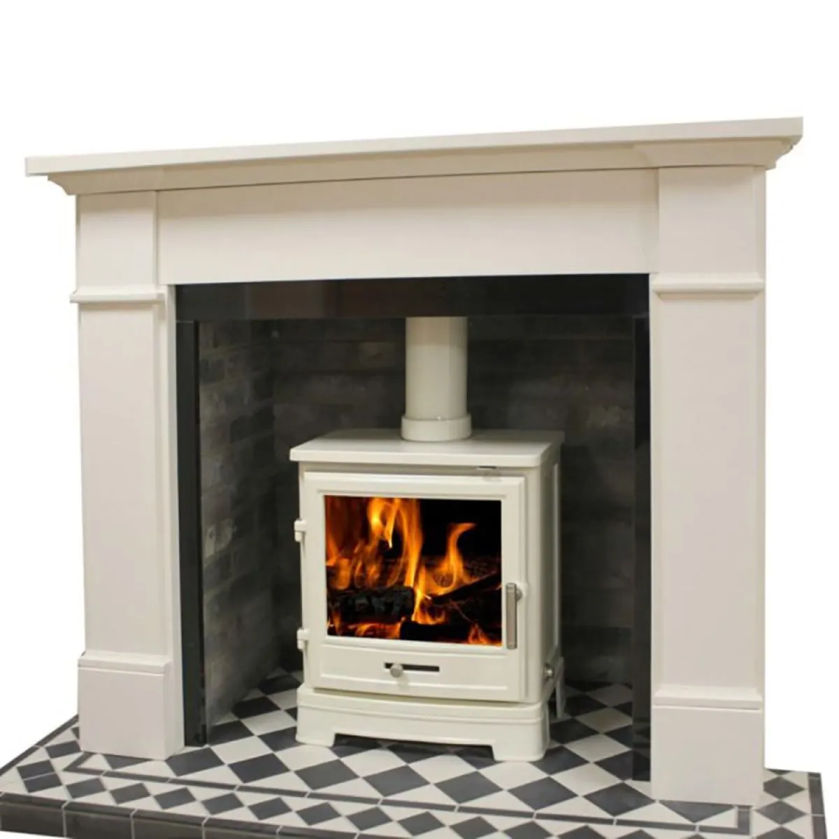 Bassington 5 kW multi fuel freestanding stove - Image 1