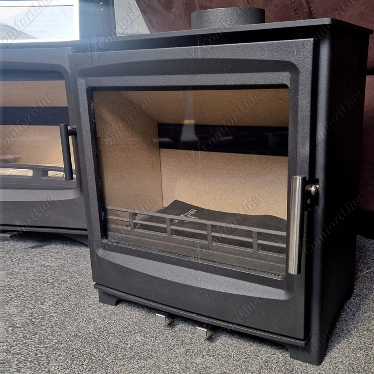 San Remo Free Standing Steel Stove 8 kW + Log Box - Image 2