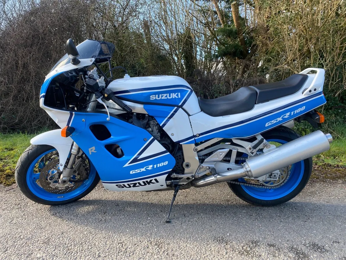 1996 SUZUKI GSXR 1100 STUNNING BIKE - Image 2