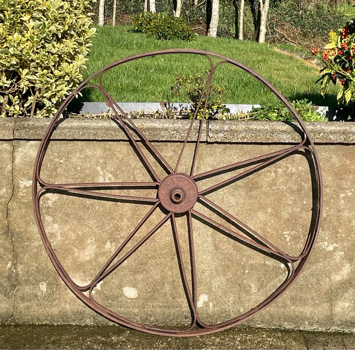Pierce iron Wheel - Image 1