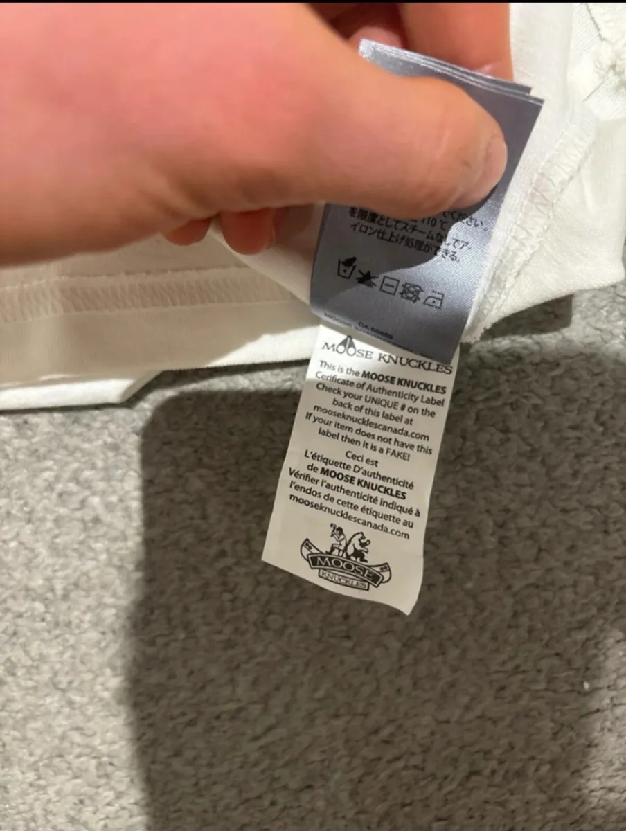 Moose knuckles top (oversized T shirt) - Image 4