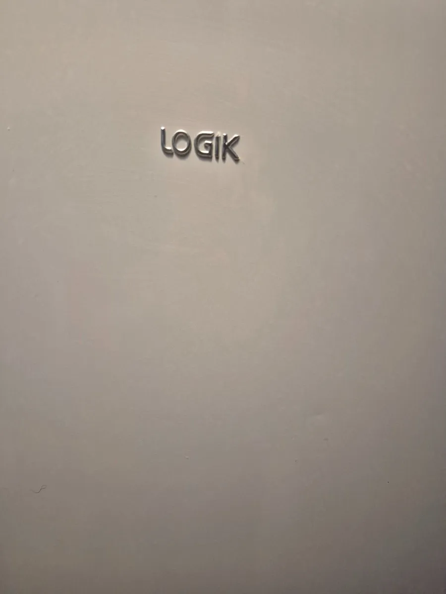 Fridge freezer - Image 2