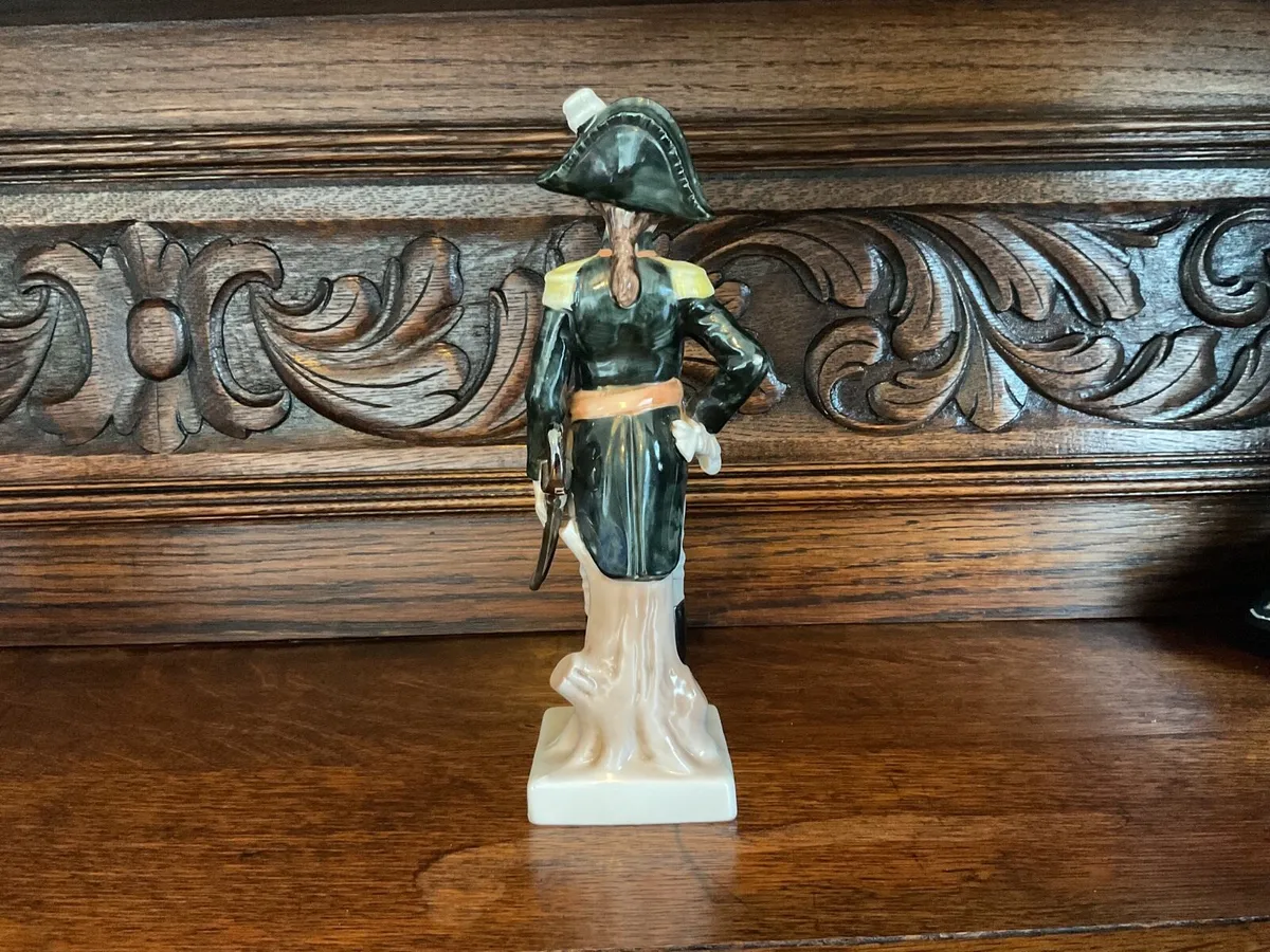 Porcelain Napoleonic General - Image 4