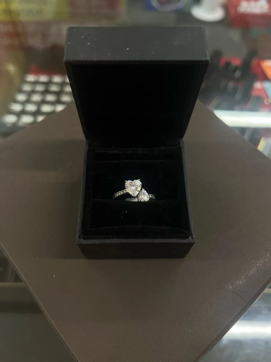 Sterling silver CZ ring - Image 1