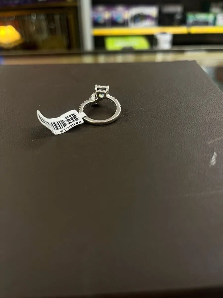 Sterling silver CZ ring - Image 3