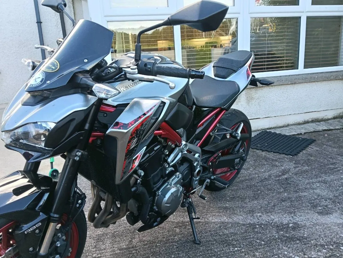 2019 Kawasaki Z900 Perf. NO VAT ON IMPORT - Image 2