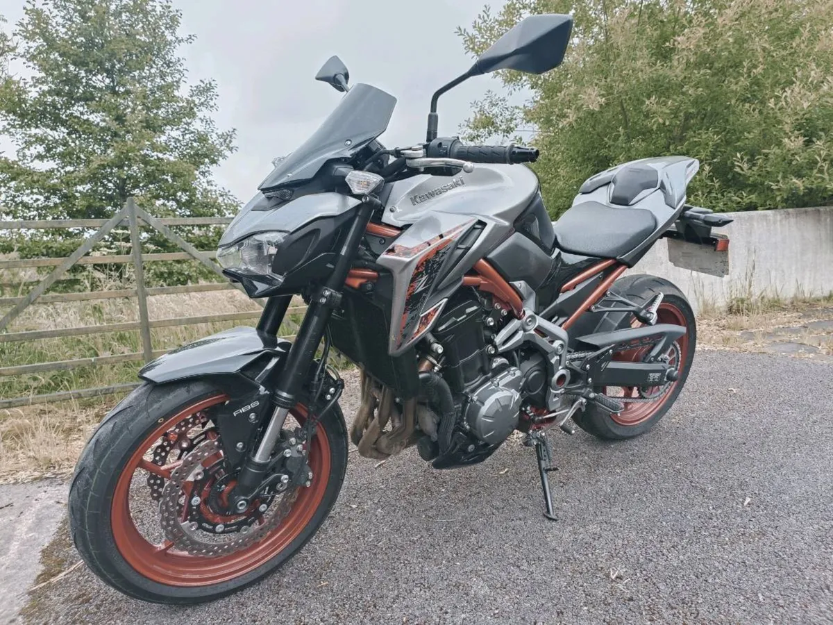 2019 Kawasaki Z900 Perf. NO VAT ON IMPORT - Image 4