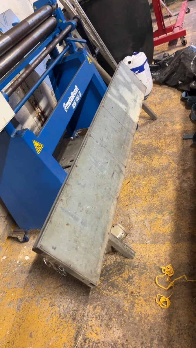 Ifor williams headboard - Image 3