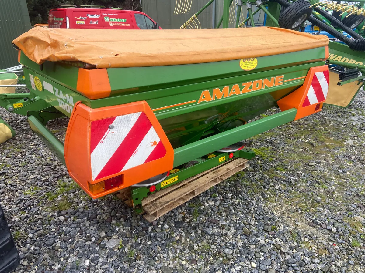Amazone ZA-M 1001 fert spreader - Image 1